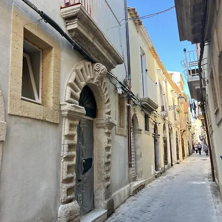 L Antico Cortile